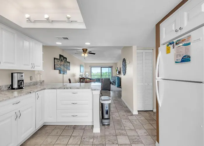 Holiday home Bayshore Yacht & Tennis 205 *
