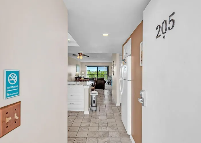 Bayshore Yacht & Tennis 205 Holiday home Clearwater Beach