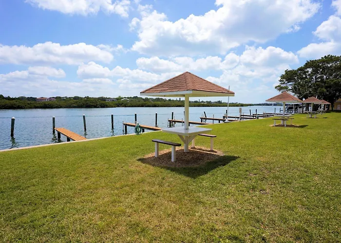 Bayshore Yacht & Tennis 205 Holiday home Clearwater Beach